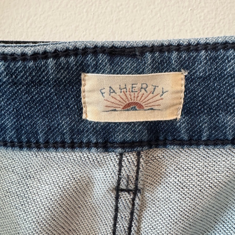 Fajerty High-Rise Straight Leg Women's Jeans in Light Blue 26 - Picture 7 of 9